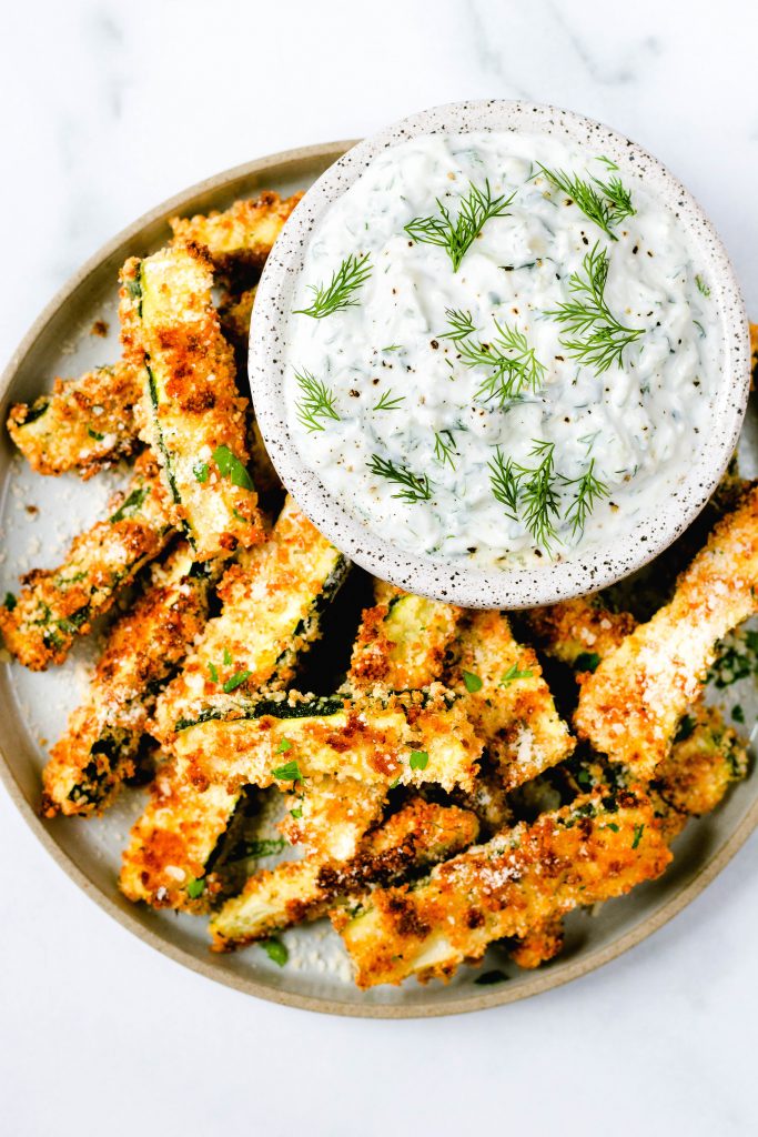 Parmesan Baked Zucchini Fries with Tzatziki Dipping Sauce - Daisybeet