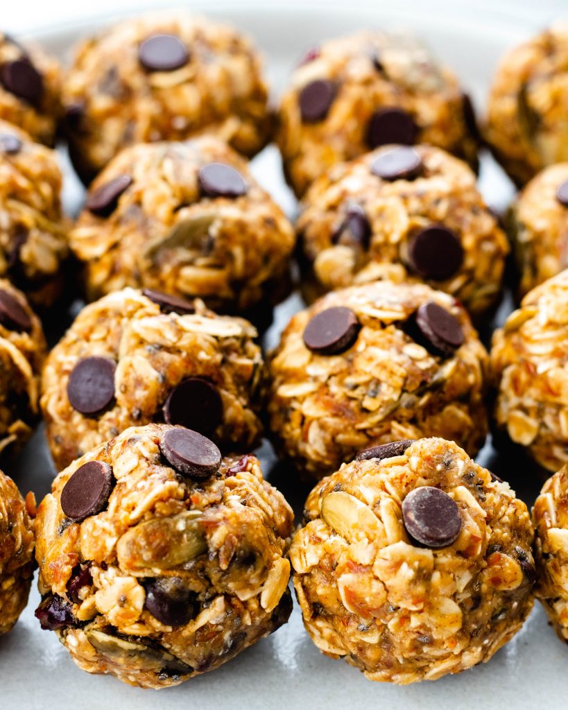 No Bake Dark Chocolate Cherry Energy Bites | Alex Aldeborgh, Daisybeet, MS, RD