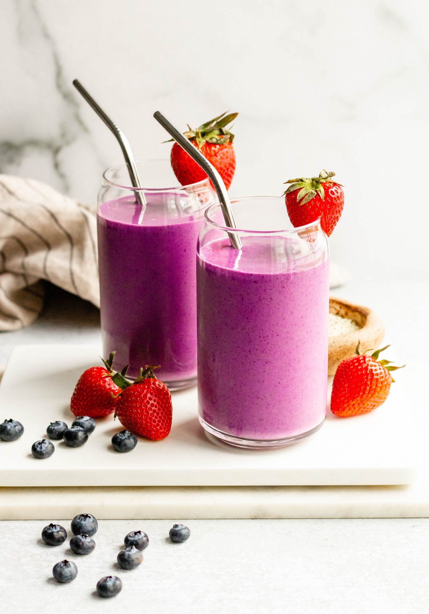 Almond Butter and Jelly Smoothie • Daisybeet