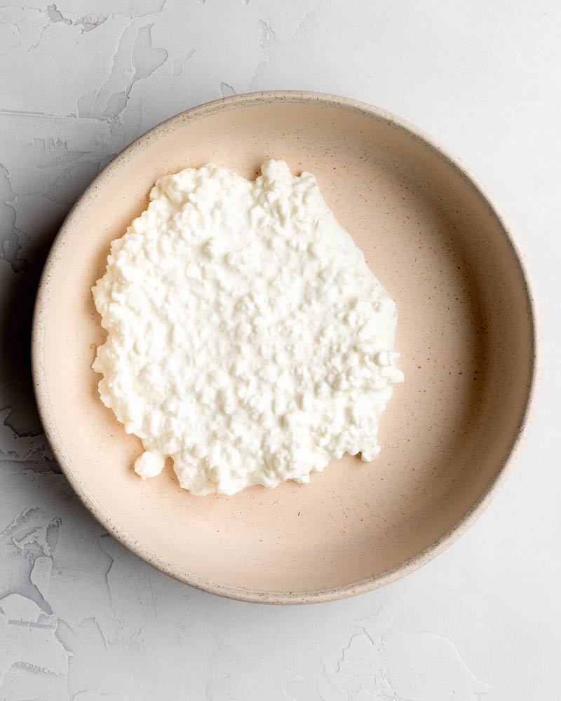 10Minute ProteinPacked Cottage Cheese Breakfast Bowl • Daisybeet