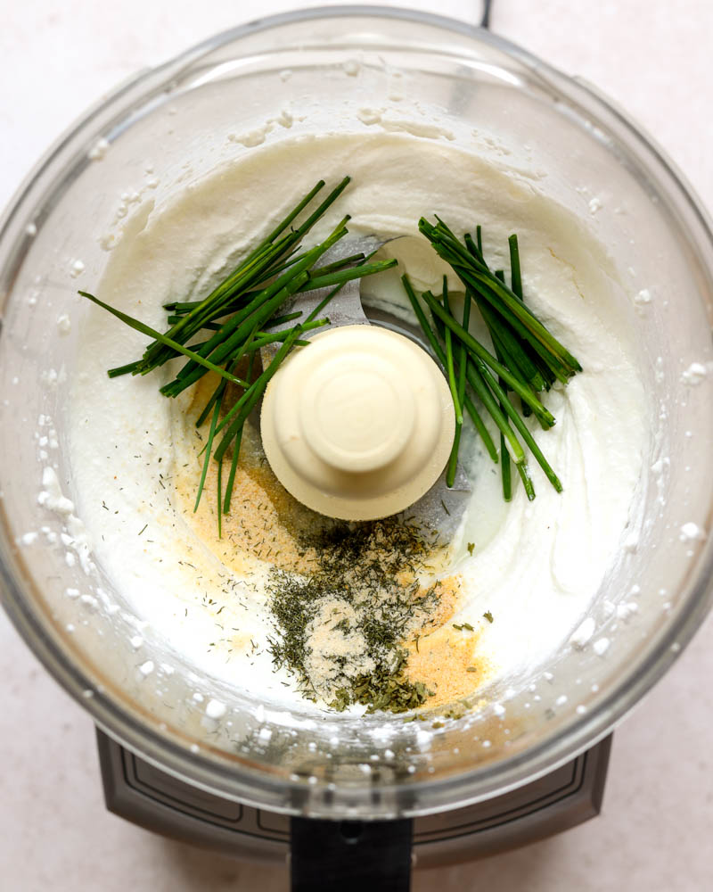 5Minute Healthy Cottage Cheese Ranch Dip for Veggies • Daisybeet