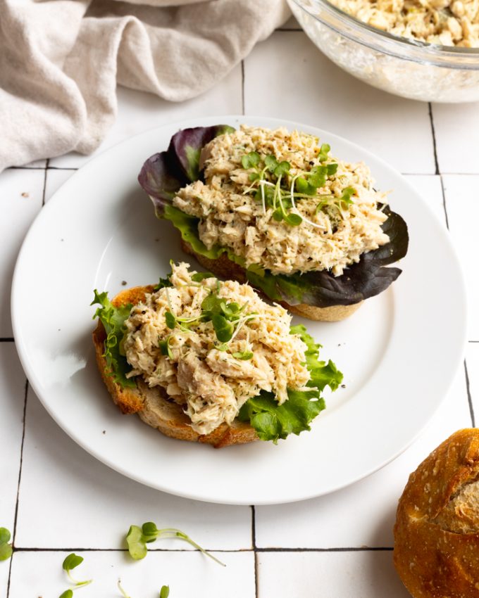 10Minute Healthy Tuna Salad Recipe with Greek Yogurt • Daisybeet