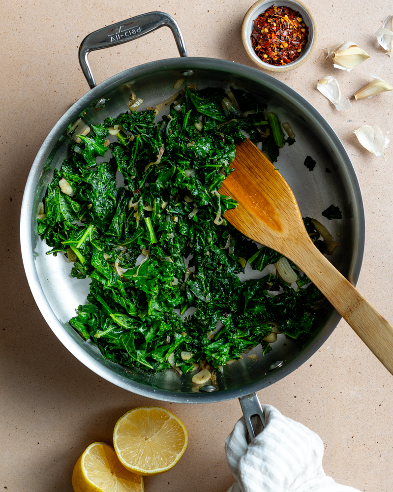 Quick & Easy Garlicky Sauteed Kale (Healthy Side Dish) • Daisybeet