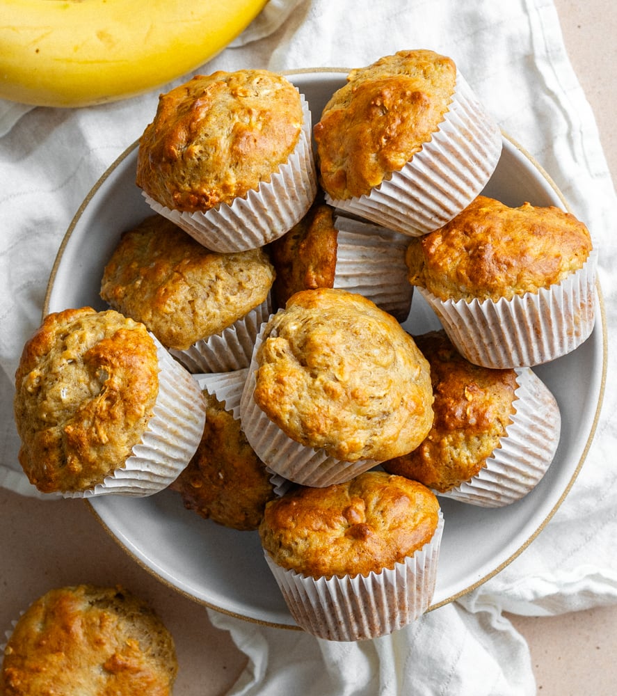 Healthy Banana Oat Muffins (with Greek Yogurt!) • Daisybeet